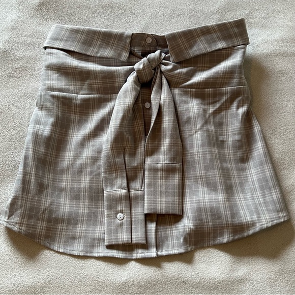 Anthropologie Strapless Front Tie Plaid Buttondown - Picture 3 of 13